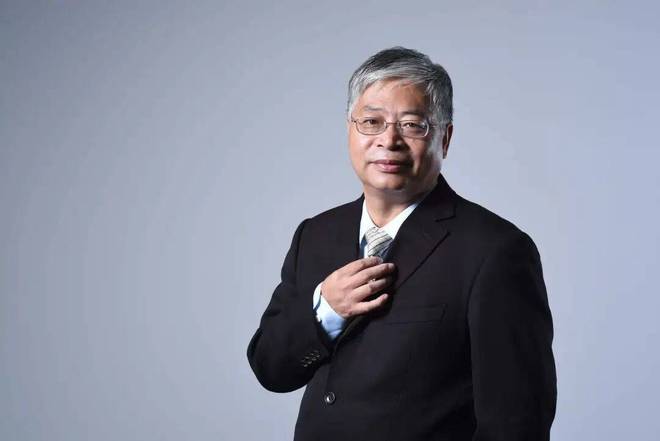 8月销量暴涨173%朱西产：看算力吉利中国车厂第一(图1)