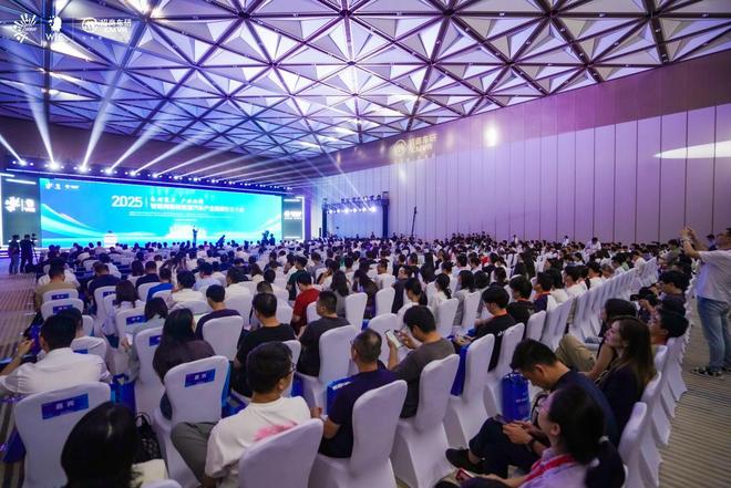 智能座舱专家郭钢：智能座舱将进化为具有主动感知功能的终端