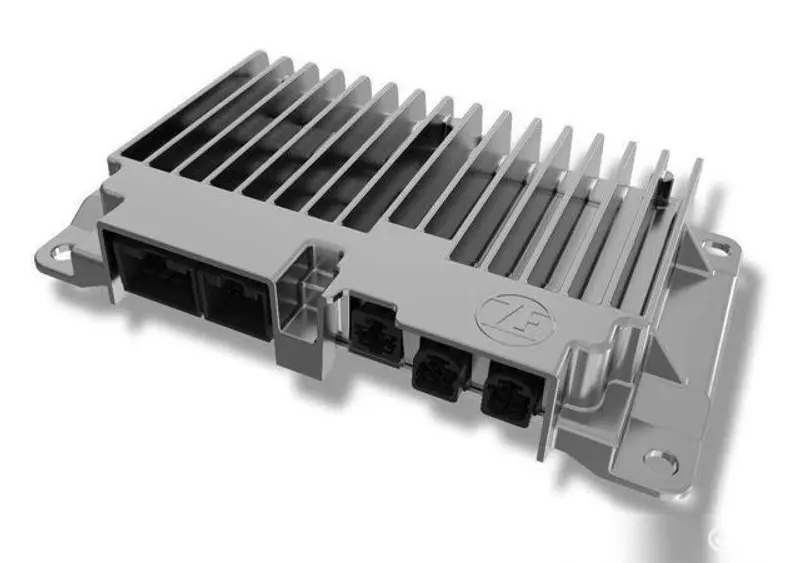 采埃孚推出性价比泊车方案：融合摄像头 超声波极氪首发投