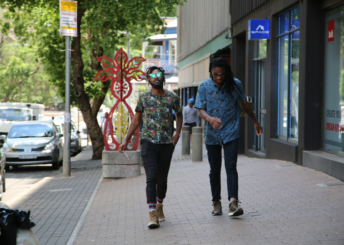 全国人大代表何小鹏：推动自动驾驶技术从L2跨越到L4丨全国两会财经访谈