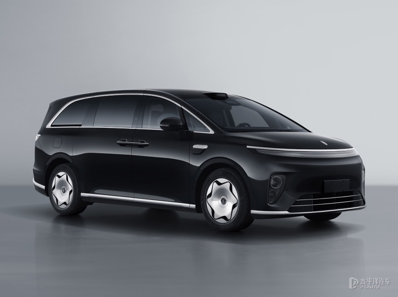 享界V8申报图大型MPV车长超5米3纯电增程动力预计40万级