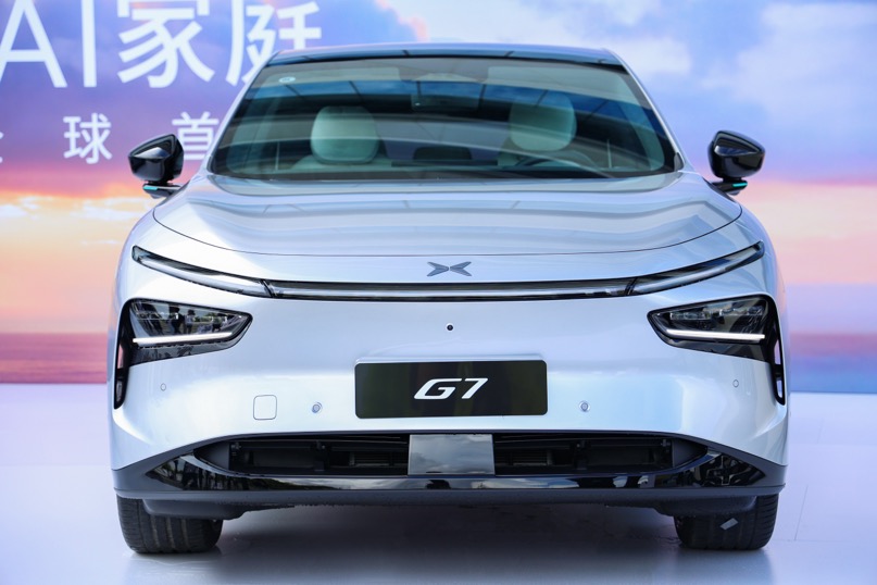 全球首款L3级算力AI汽车！小鹏G7正式亮相预售价2358万(图7)