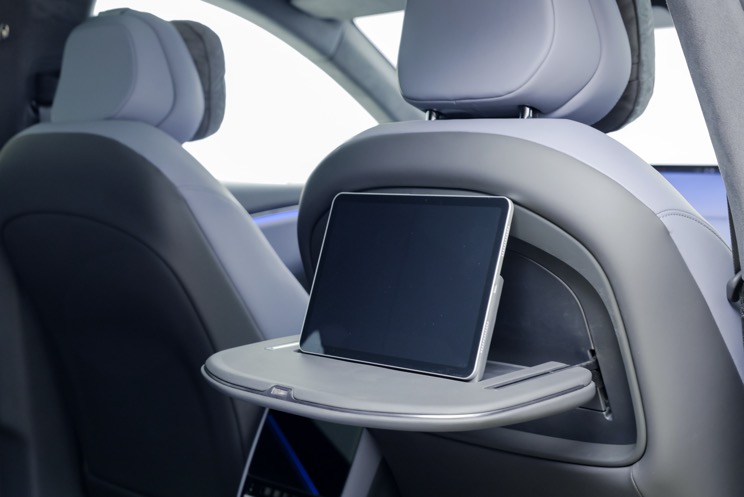 全球首款L3级算力AI汽车！小鹏G7正式亮相预售价2358万(图13)