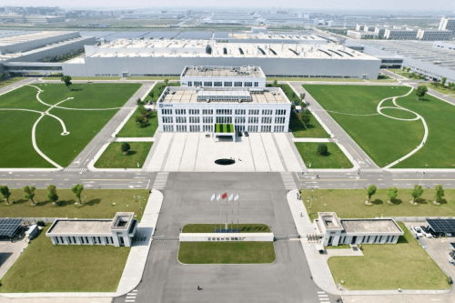 新能源城市通勤的未来：智能座舱与驾驶体验的深度变革(图1)