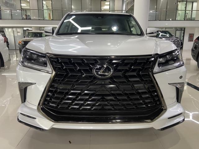 天津港特价促销25款绝版雷克萨斯LX570仅需60万就可提车(图1)