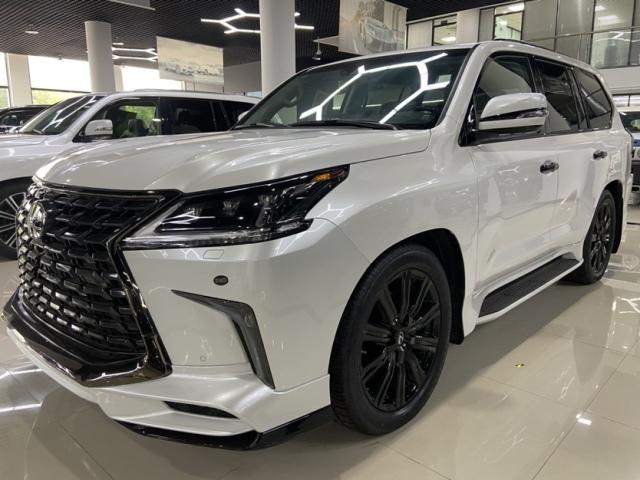促销中现车特价促销25款绝版雷克萨斯LX570仅需60万就可提车(图2)
