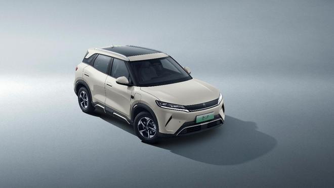 智驾平权助推车载摄像头量价齐升欧菲光等厂商掘金千亿光学赛道(图3)