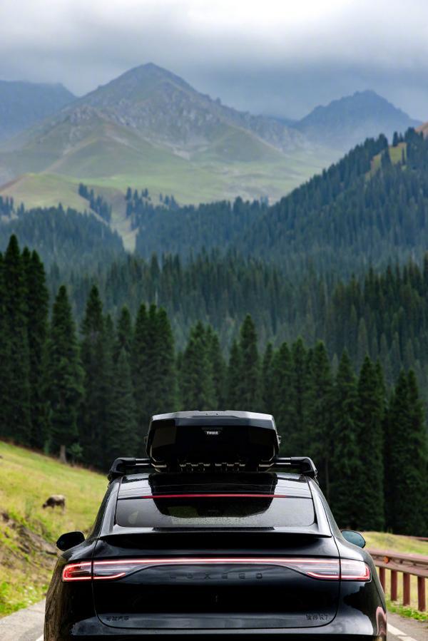 销量口碑双丰收 解密新款智界R7国庆热销现象背后的硬实力(图5)