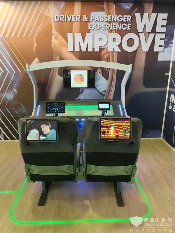 欧科佳下一代智能座舱获Busworld 2025双项大奖三大创新解决方案领跑行业(图7)