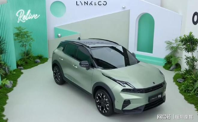 为新手司机化解停车难题领克06 Relive泊车辅助升级(图1)