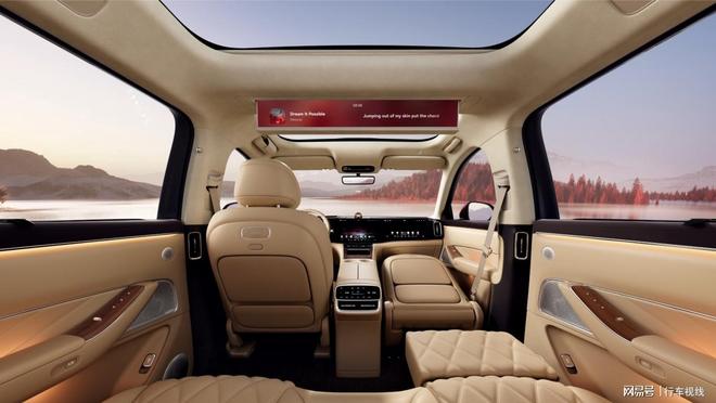 以智慧科技解锁全能实力问界M8让“新豪华”体验一步到位(图3)