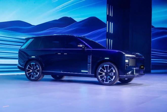 星途进入破茧为蝶的30时代(图11)