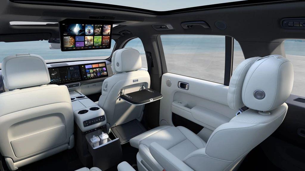 “亏损魔咒”难破 智能座舱企业掀起IPO热潮