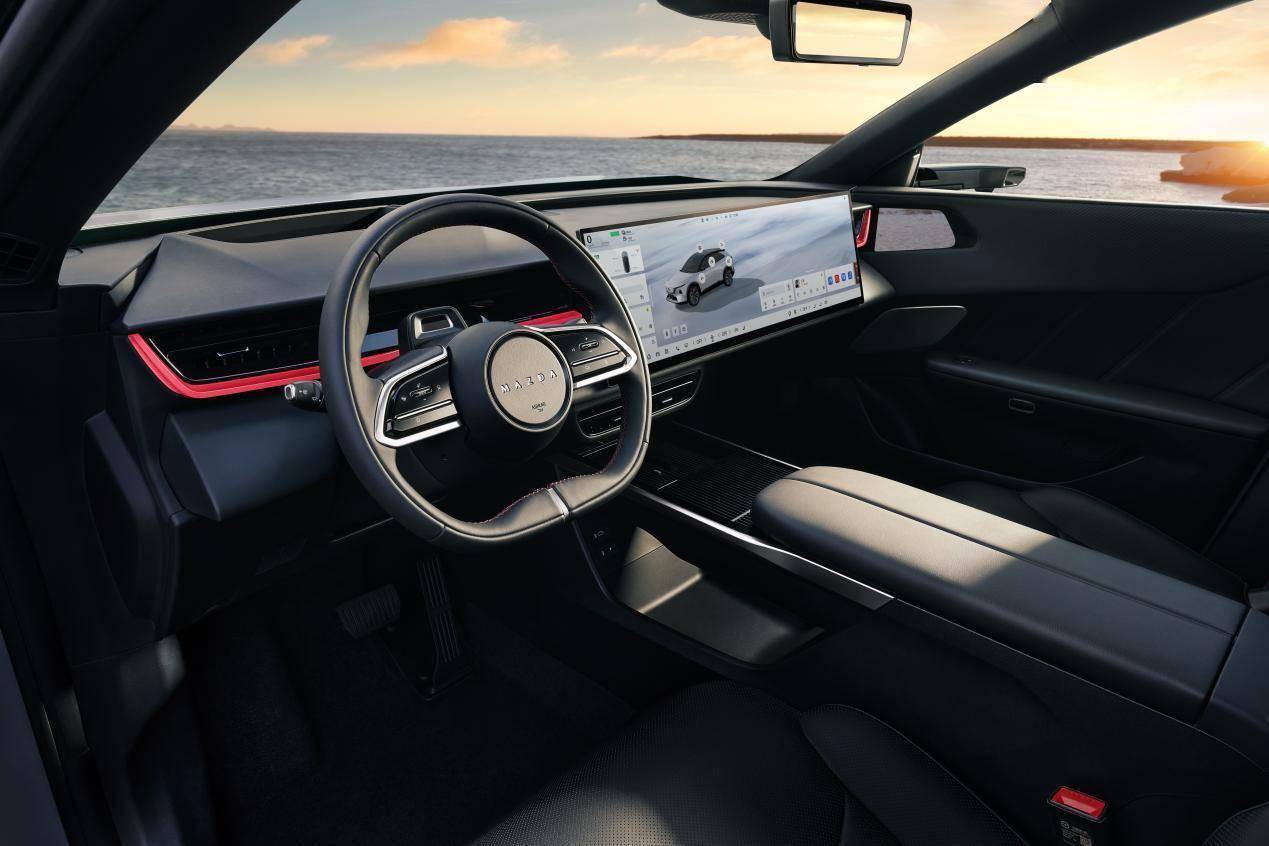 长安马自达EZ-60智能化升级：自定义泊车+应用焕新畅享智慧出行新体验(图1)