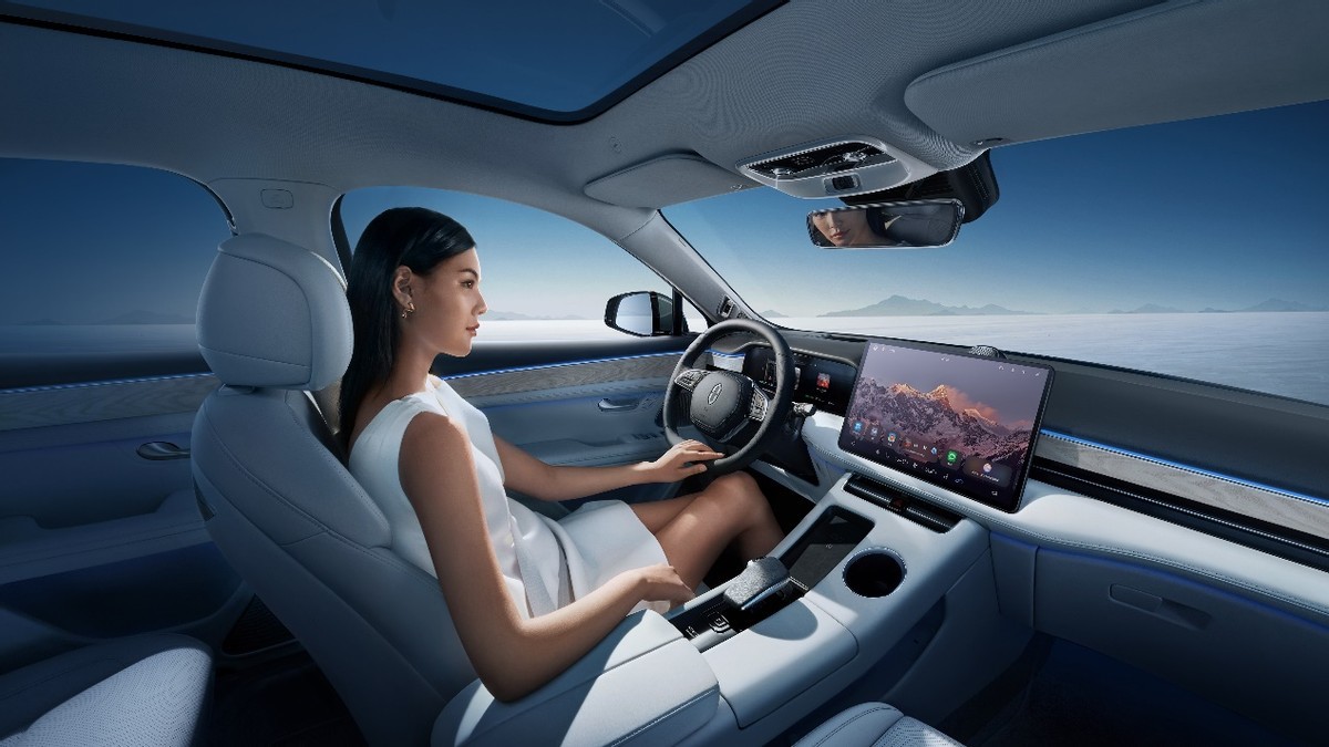 文化为核技术为翼——今日消费激活郑州地铁媒体新活力