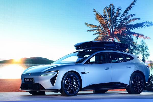 阿维塔06T正式上市限时权益后2159万元起(图5)