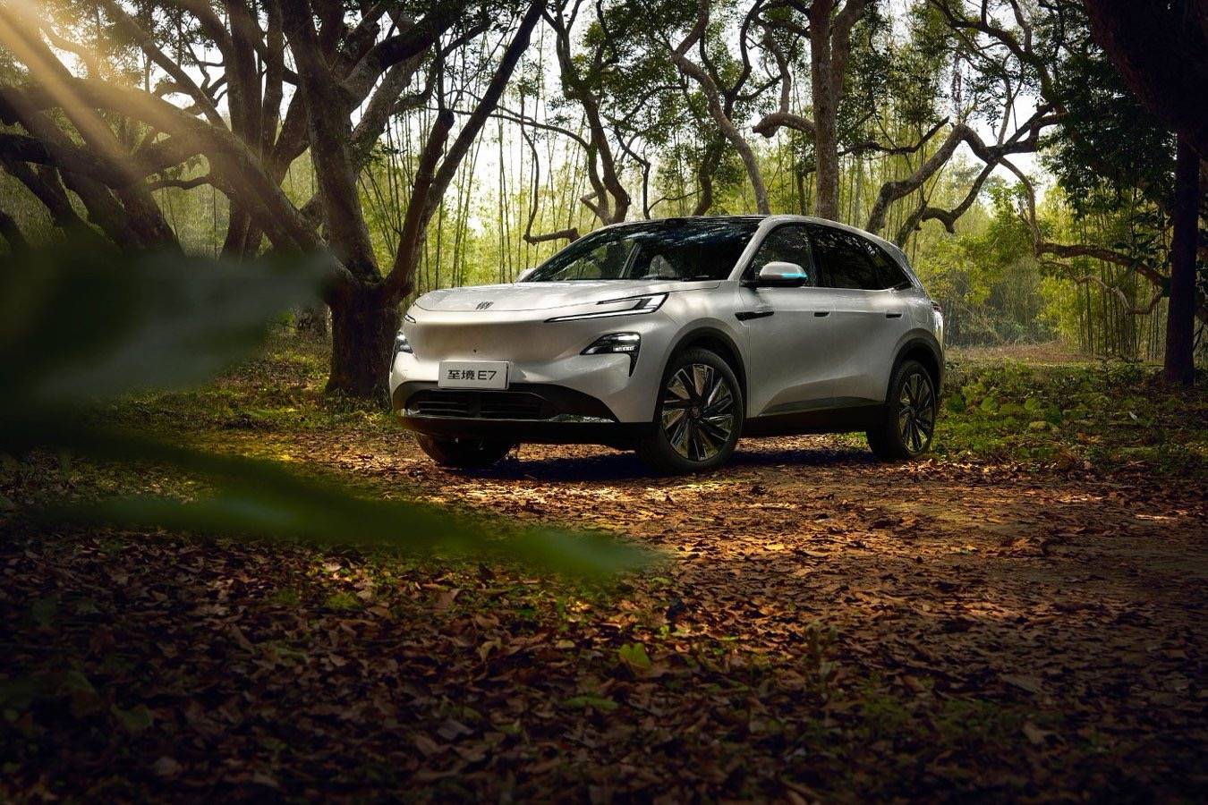 上市置换权益价1549万元起90分钟大定破万 一文读懂别克至境E7(图1)